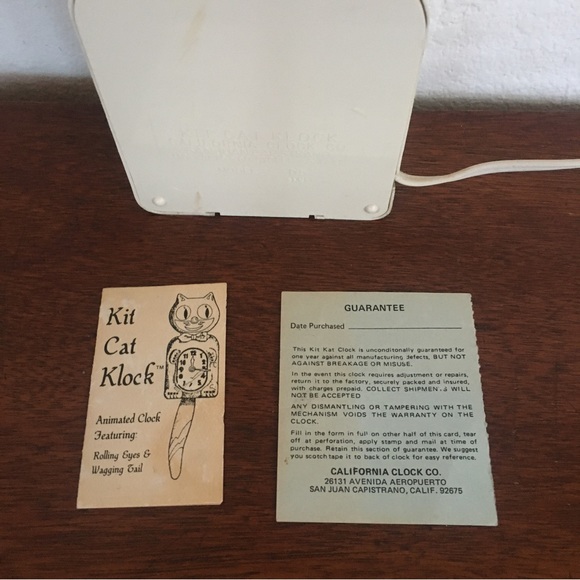 Vintage Wall Decor Vintage Kit Cat Klock D8 Ivory Black Bow Tie